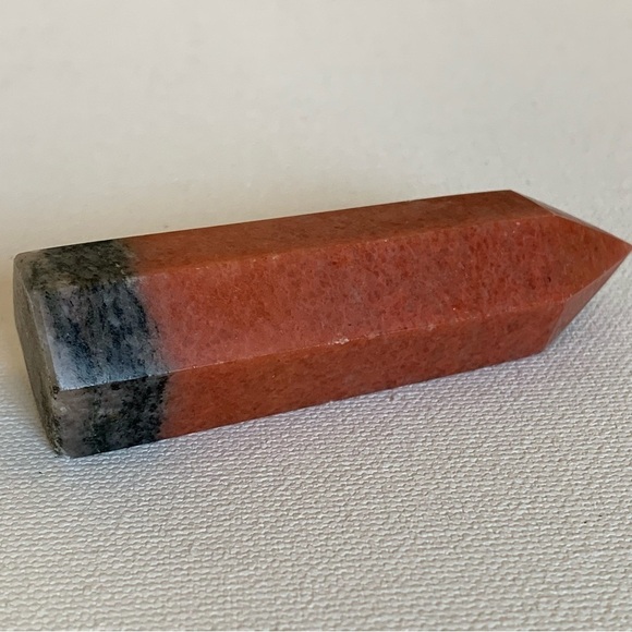 Red Calcite Crystal Tower Healing Point Obelisk Chakra Stone Reiki Wand 3.2" 68g - Picture 1 of 14